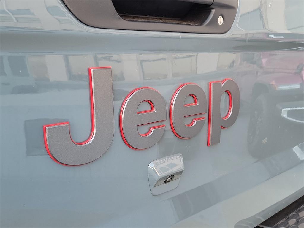 new 2024 Jeep Gladiator car, priced at $66,390