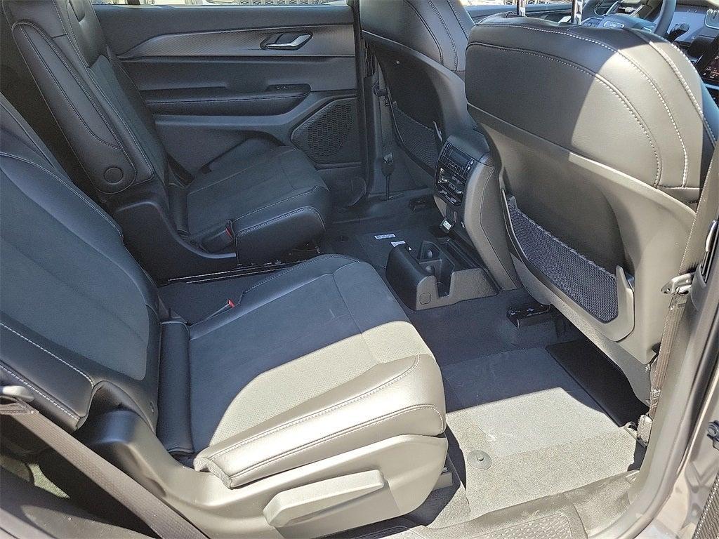 new 2025 Jeep Grand Cherokee L car, priced at $41,856
