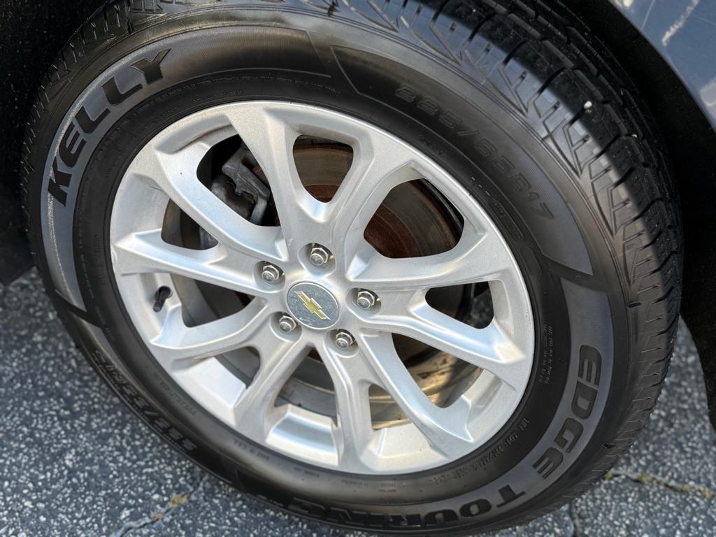 used 2018 Chevrolet Equinox car, priced at $15,399