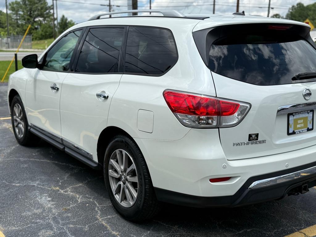 used 2015 Nissan Pathfinder car, priced at $10,900