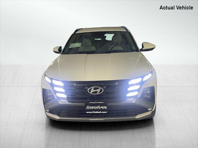 new 2025 Hyundai Tucson Hybrid car, priced at $34,835