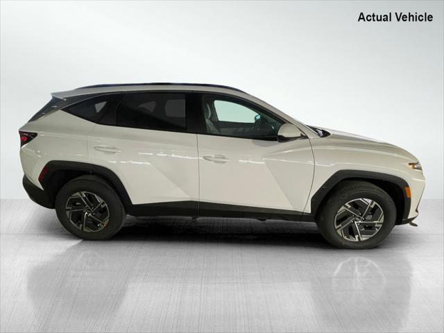 new 2025 Hyundai Tucson Hybrid car, priced at $34,862