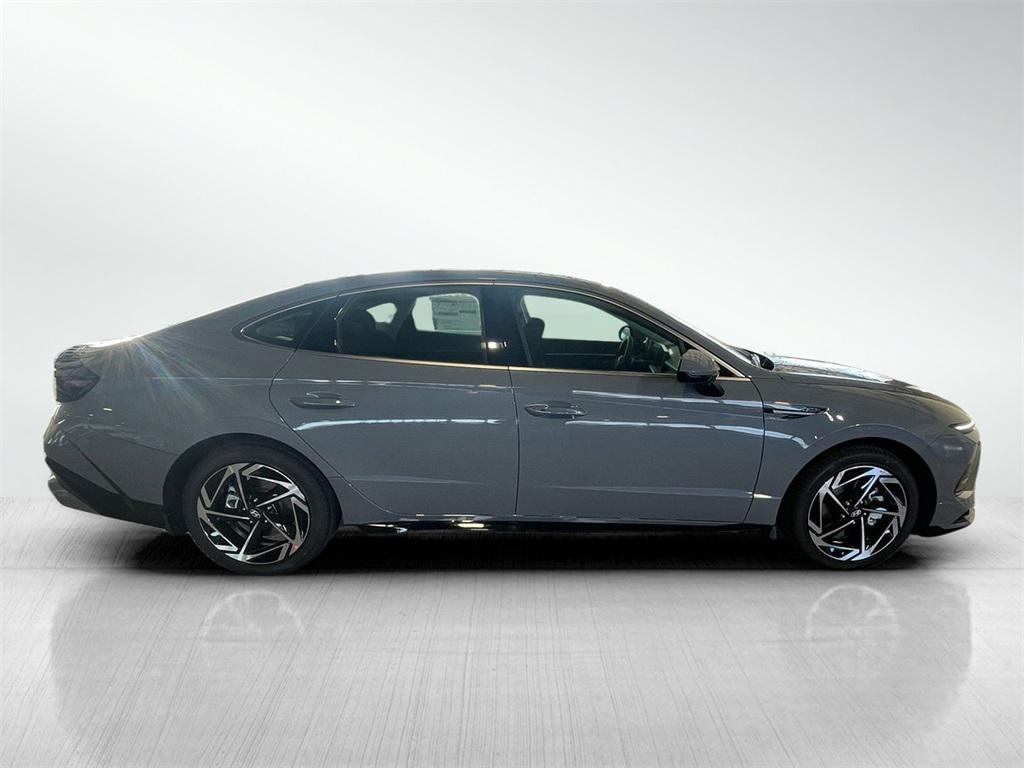 new 2026 Hyundai Sonata car, priced at $29,581