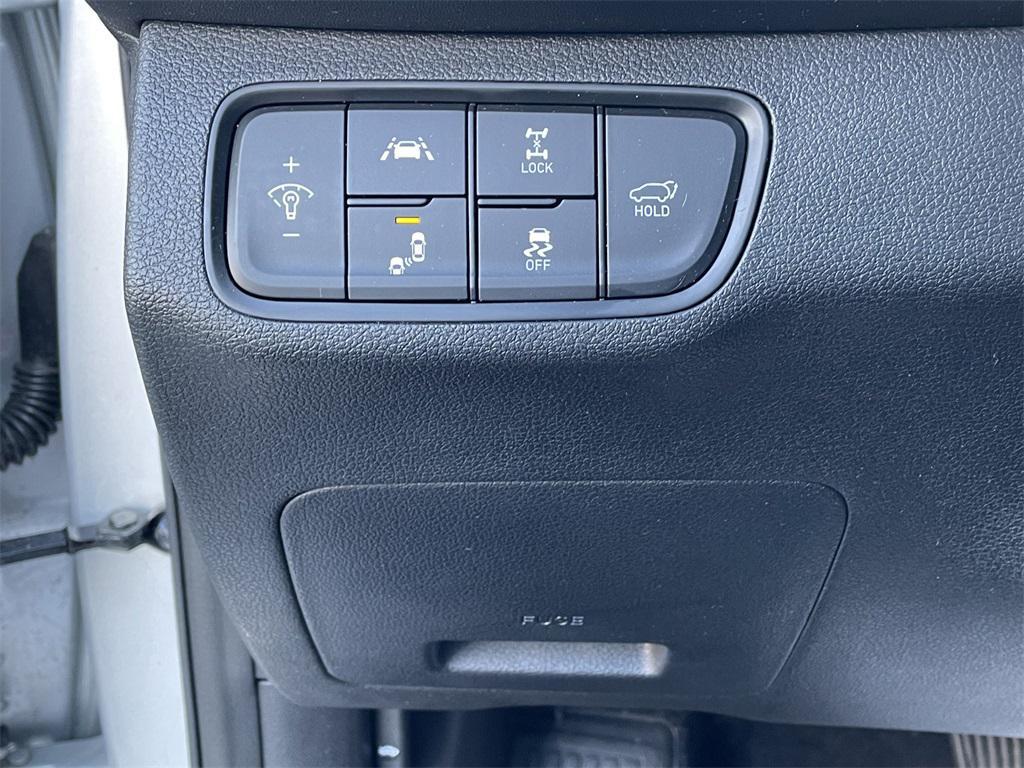 used 2019 Hyundai Santa Fe car, priced at $17,288