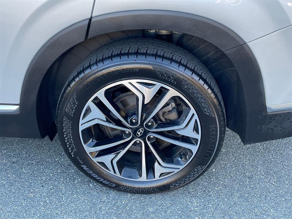 used 2019 Hyundai Santa Fe car, priced at $17,288