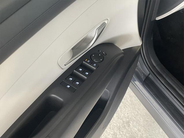 new 2025 Hyundai Tucson car, priced at $31,784