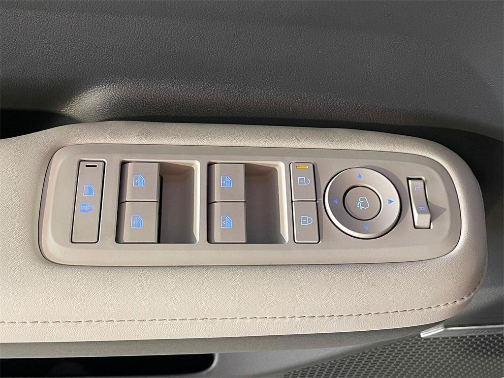 new 2026 Hyundai SANTA FE HEV car, priced at $47,653