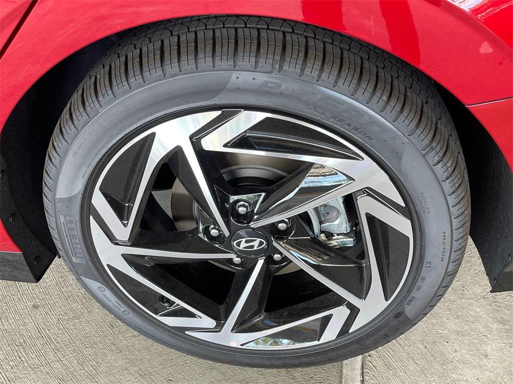new 2025 Hyundai Sonata car, priced at $30,693
