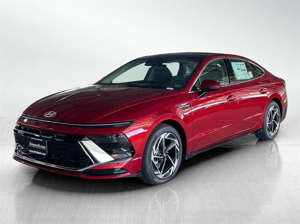 new 2025 Hyundai Sonata car, priced at $30,693