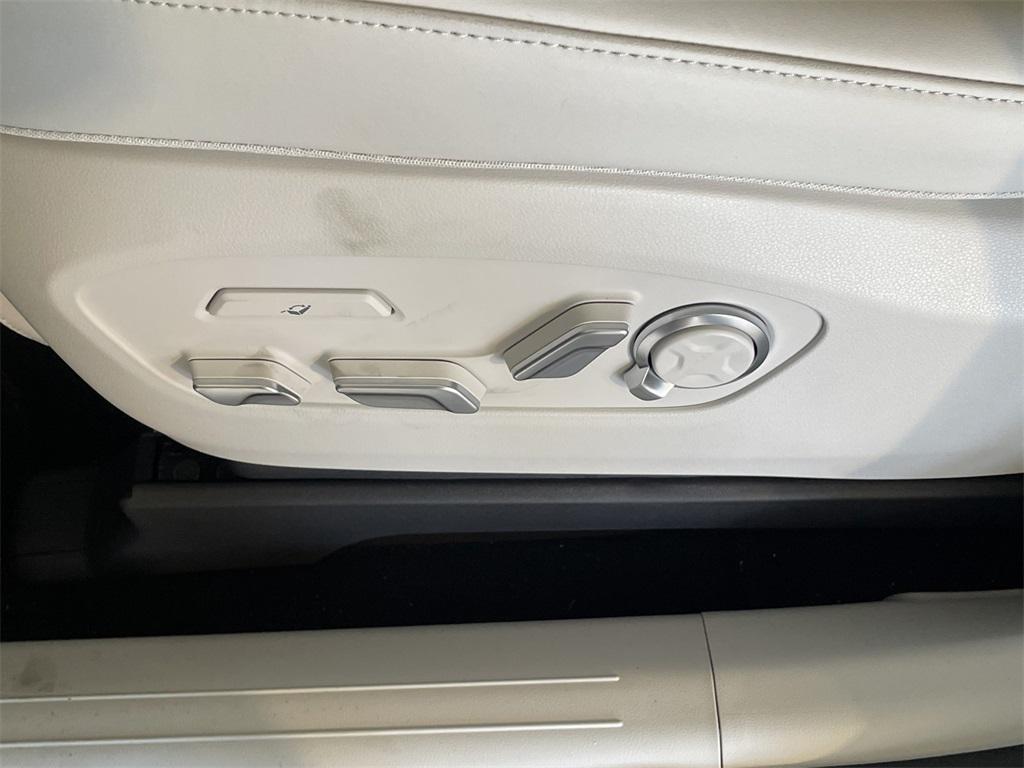 new 2026 Hyundai IONIQ 9 car, priced at $72,399