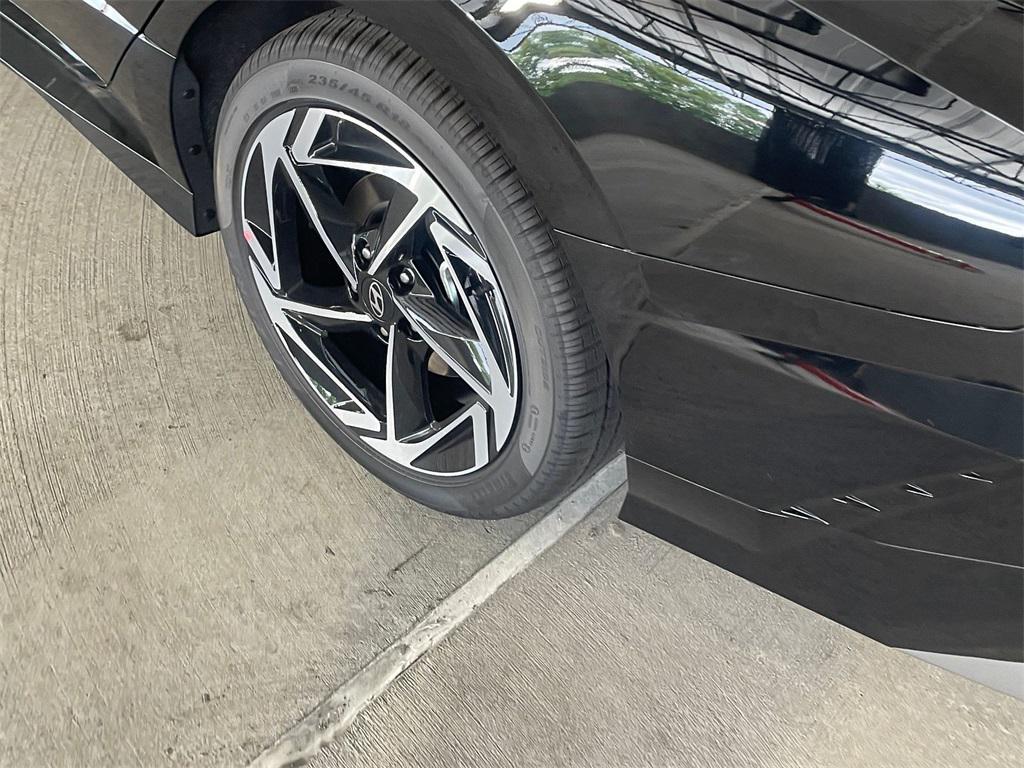 new 2025 Hyundai Sonata car, priced at $30,623
