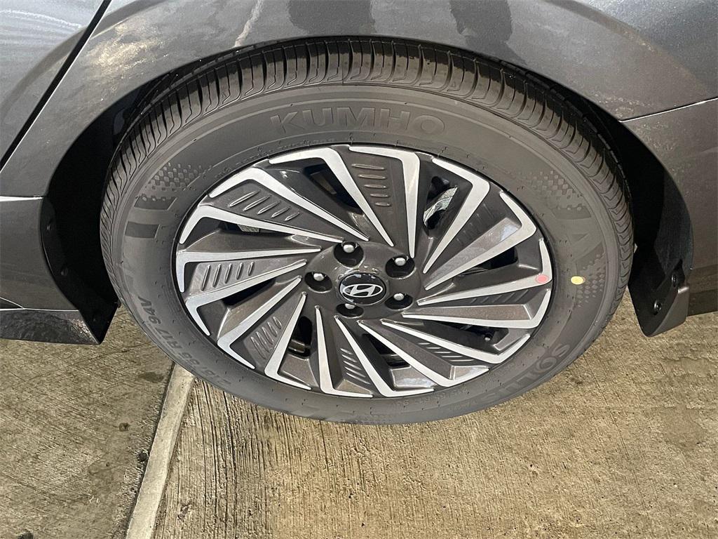 new 2026 Hyundai Sonata Hybrid car, priced at $38,436