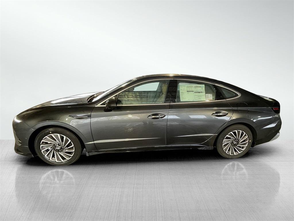 new 2026 Hyundai Sonata Hybrid car, priced at $38,436