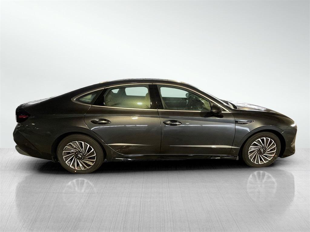 new 2026 Hyundai Sonata Hybrid car, priced at $38,436