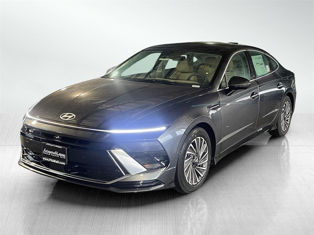 new 2026 Hyundai Sonata Hybrid car, priced at $38,436