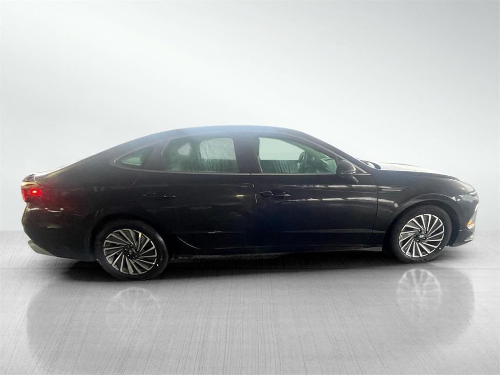 new 2025 Hyundai Sonata Hybrid car, priced at $35,341