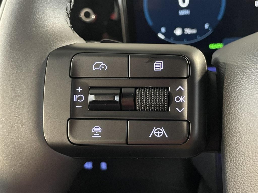 new 2026 Hyundai SANTA FE HEV car, priced at $47,684