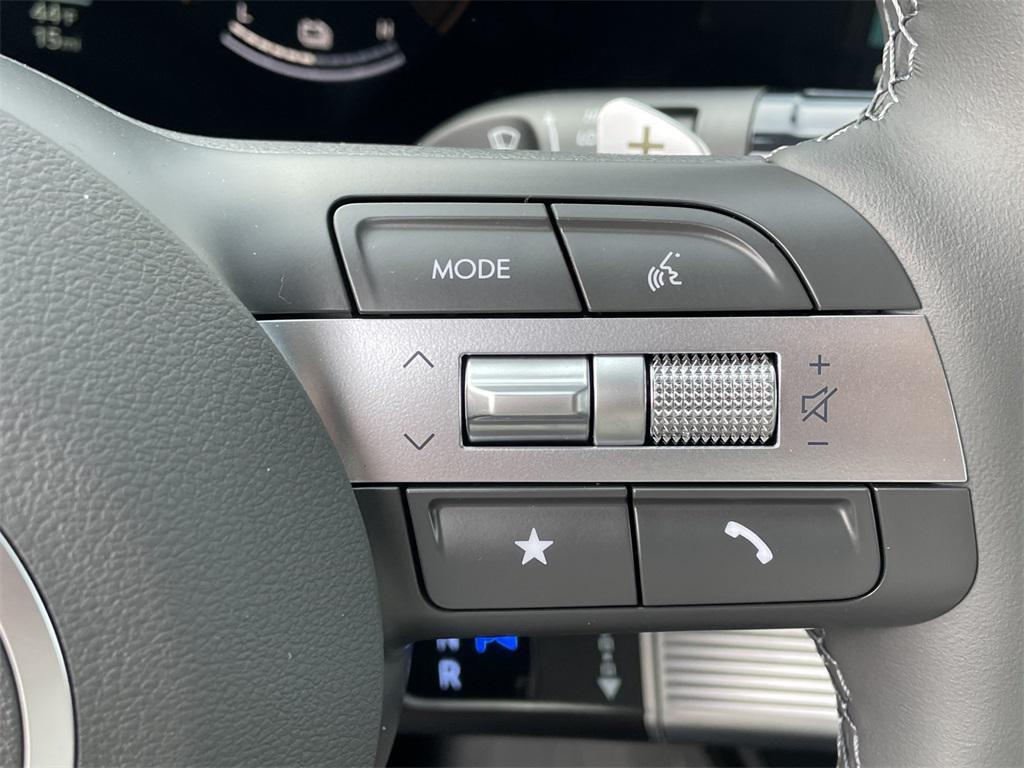 new 2025 Hyundai Sonata Hybrid car, priced at $30,354