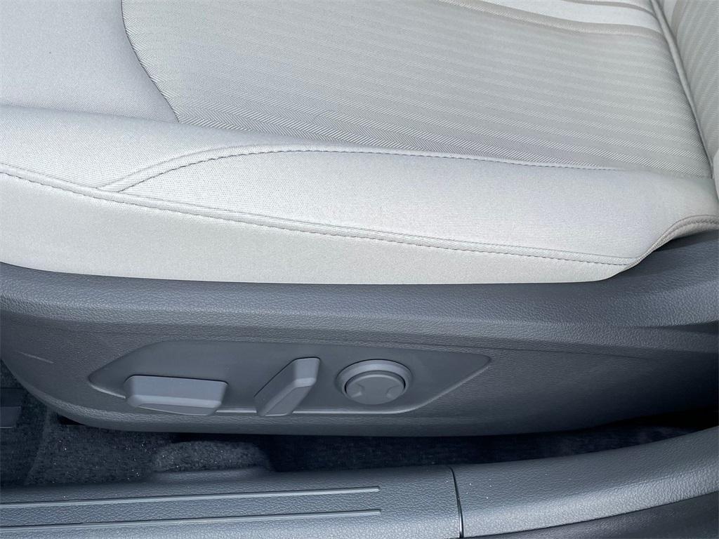 new 2025 Hyundai Sonata Hybrid car, priced at $30,354