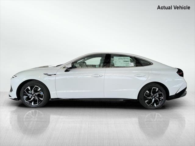 new 2024 Hyundai Sonata car, priced at $29,133