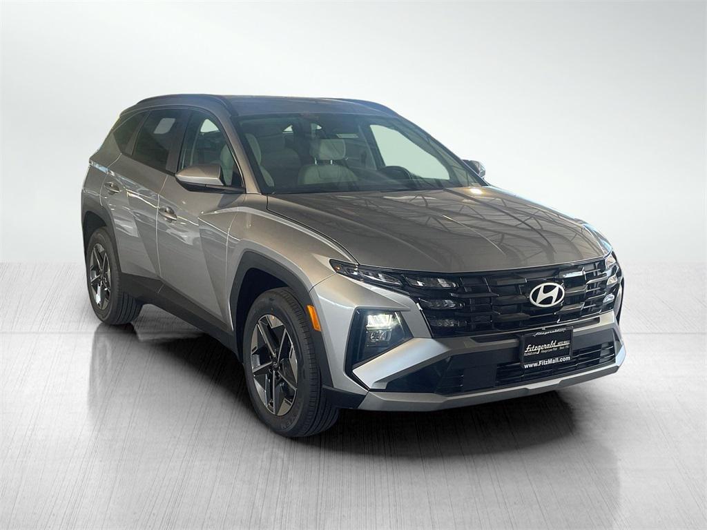new 2026 Hyundai TUCSON Hybrid car, priced at $32,388