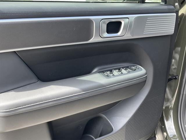 new 2025 Hyundai Santa Fe car, priced at $37,831
