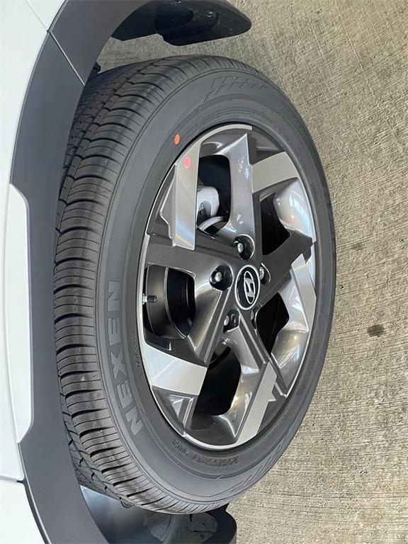 new 2025 Hyundai Venue car, priced at $24,222