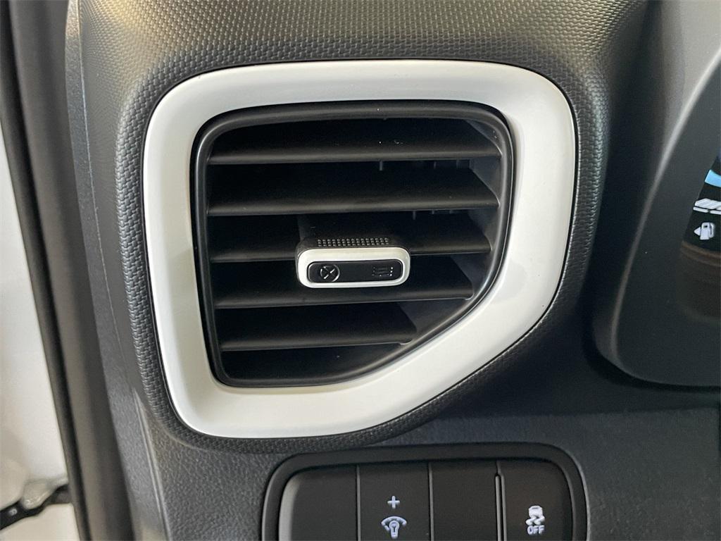 new 2025 Hyundai Venue car, priced at $24,222