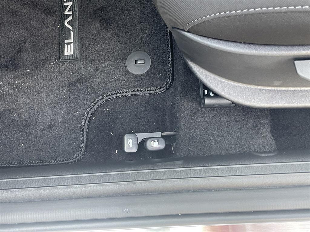 new 2025 Hyundai ELANTRA HEV car, priced at $24,425