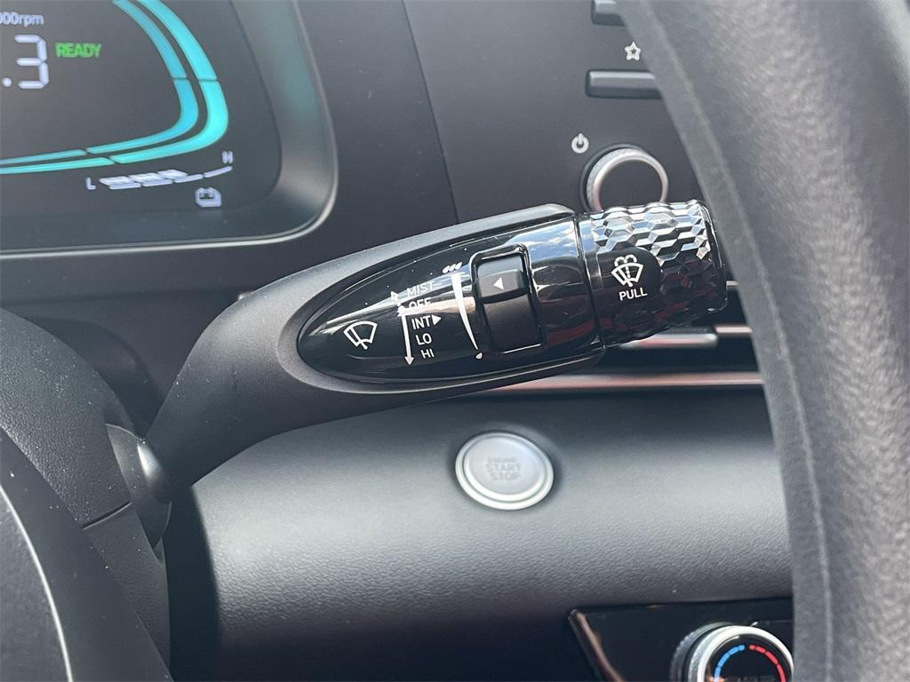 new 2025 Hyundai ELANTRA HEV car, priced at $24,425