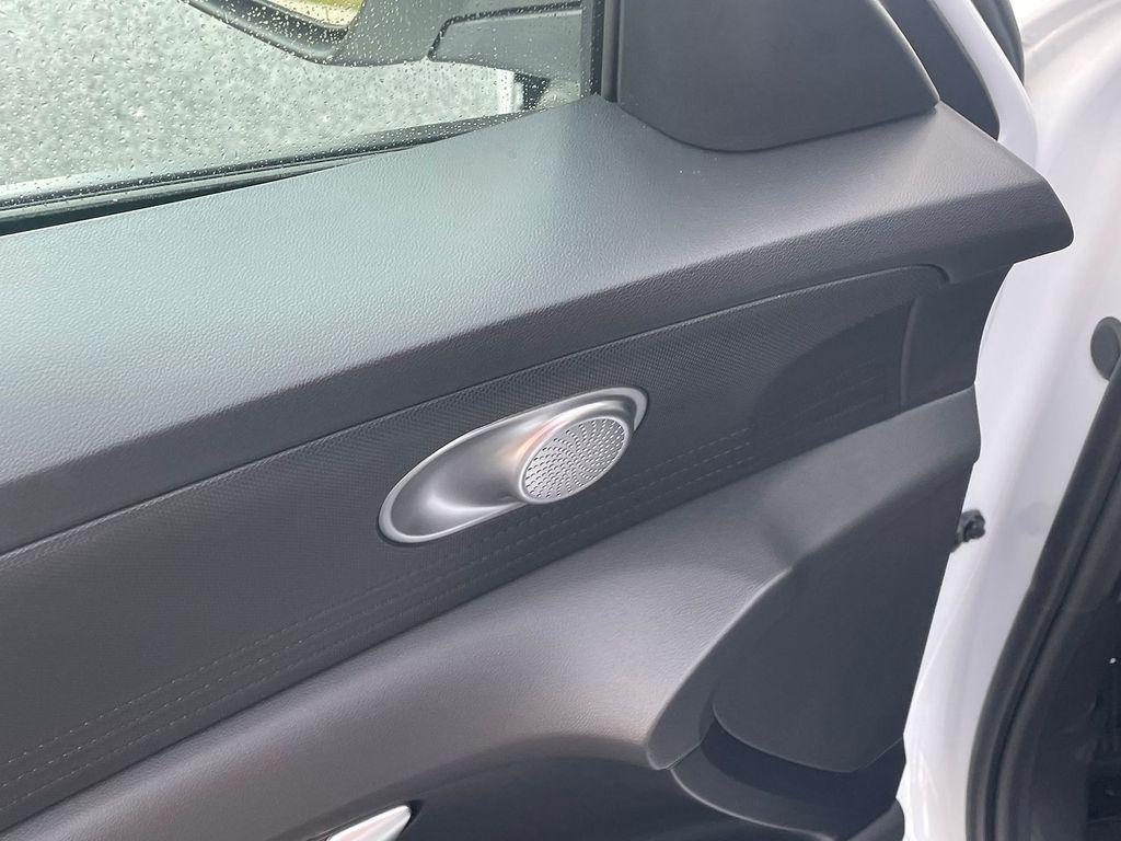 new 2025 Hyundai ELANTRA HEV car, priced at $23,425