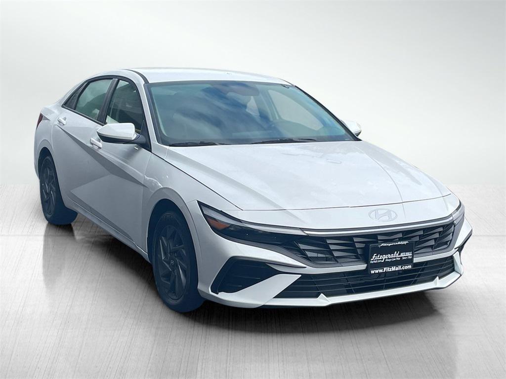 new 2025 Hyundai ELANTRA HEV car, priced at $24,425