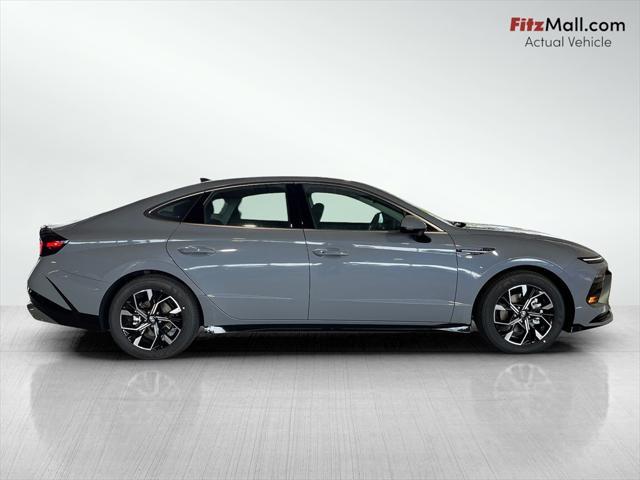 new 2025 Hyundai Sonata car, priced at $29,309