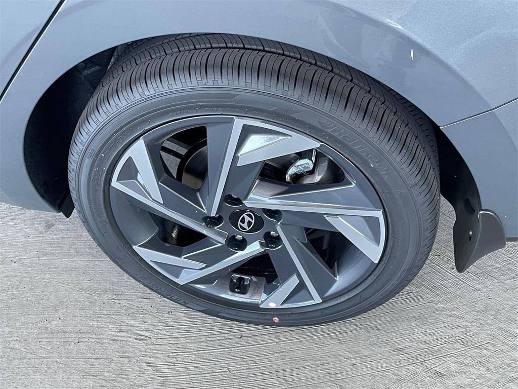 new 2025 Hyundai Elantra car, priced at $23,794