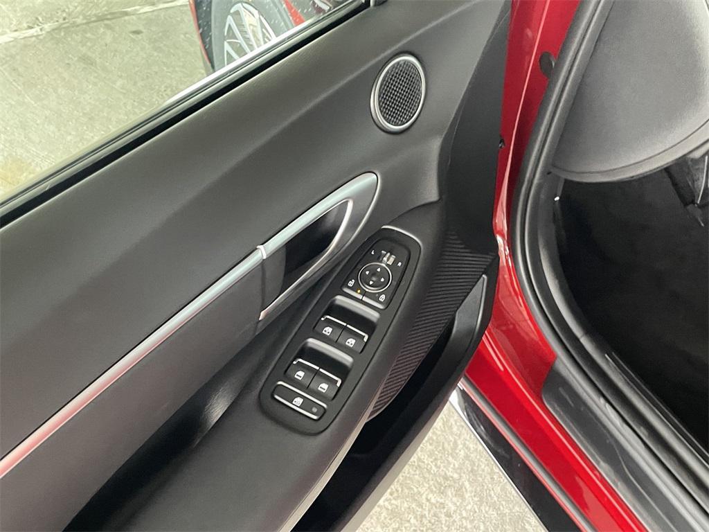 new 2025 Hyundai Sonata Hybrid car, priced at $31,077