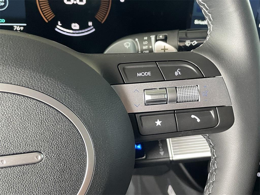 new 2025 Hyundai Sonata Hybrid car, priced at $31,077