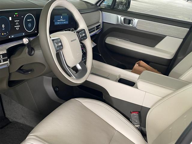 new 2025 Hyundai Santa Fe car, priced at $45,470