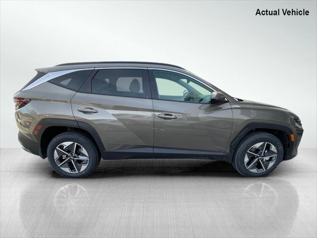 new 2025 Hyundai Tucson Hybrid car, priced at $36,418