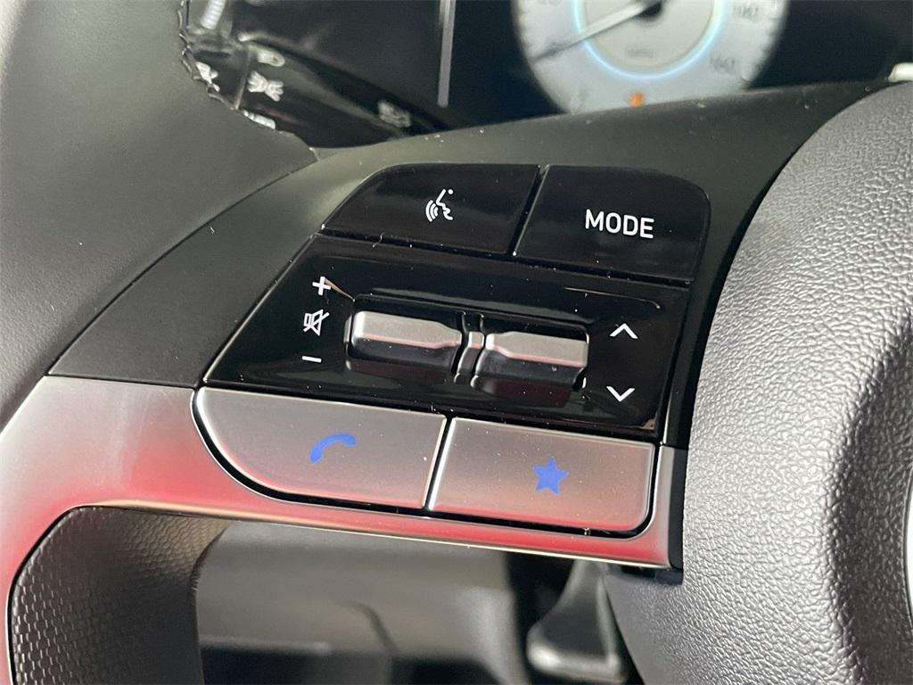 new 2025 Hyundai Elantra car, priced at $27,308