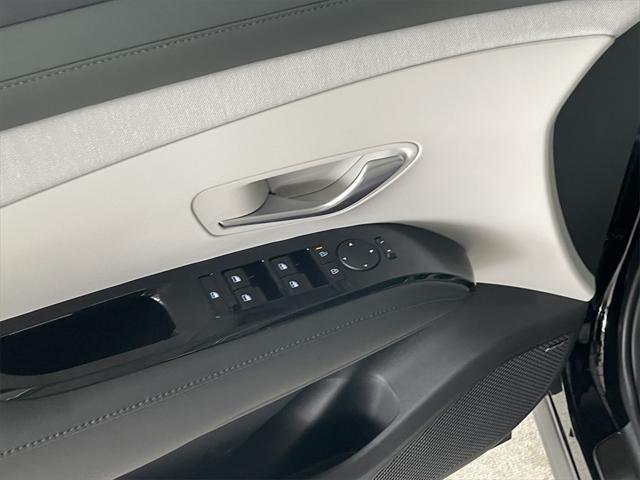 new 2025 Hyundai Tucson car, priced at $38,273