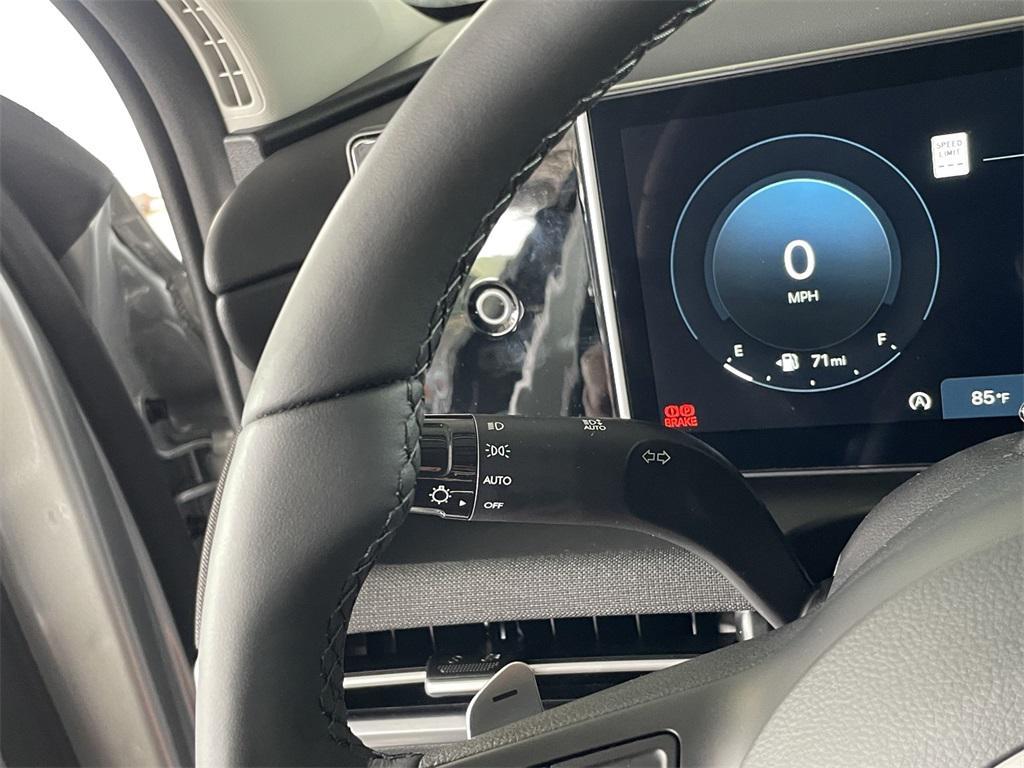 new 2025 Hyundai Tucson car, priced at $37,510