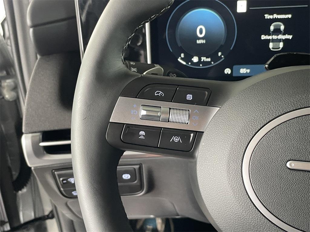 new 2025 Hyundai Tucson car, priced at $37,510