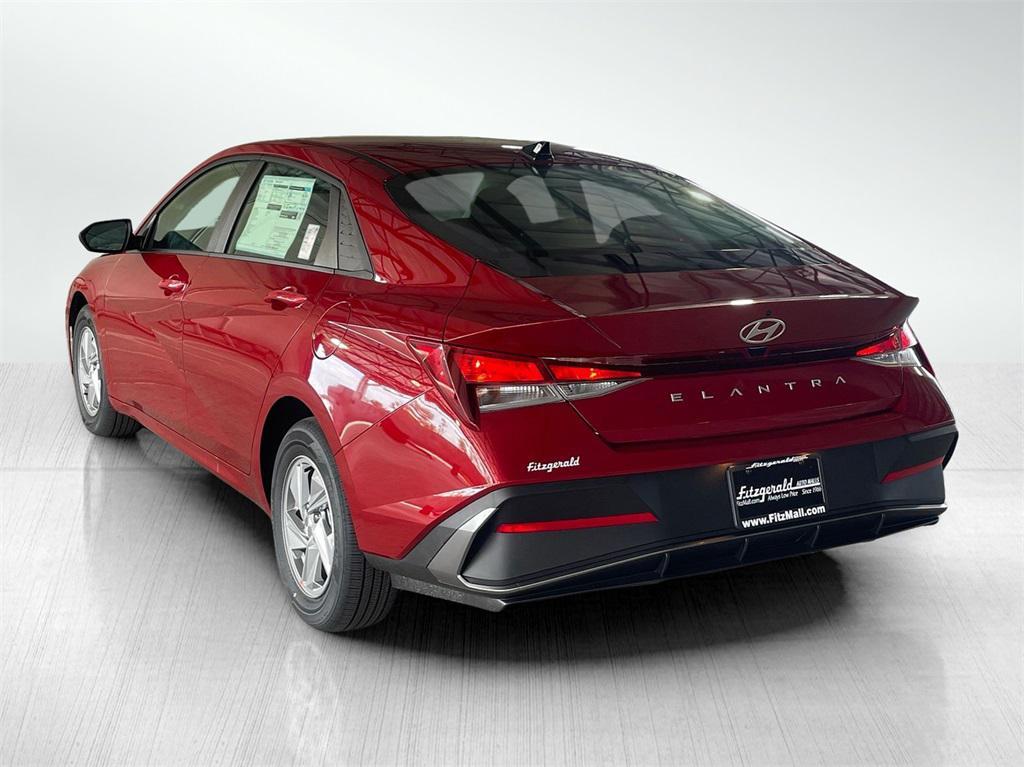 new 2025 Hyundai Elantra car, priced at $21,923
