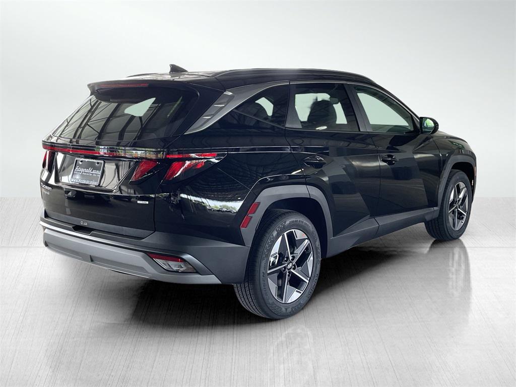 new 2025 Hyundai Tucson car, priced at $31,852