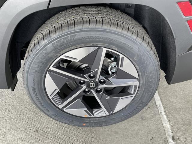 new 2025 Hyundai Tucson car, priced at $31,852