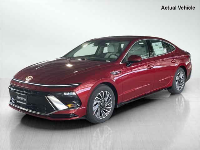 new 2024 Hyundai Sonata Hybrid car, priced at $31,928