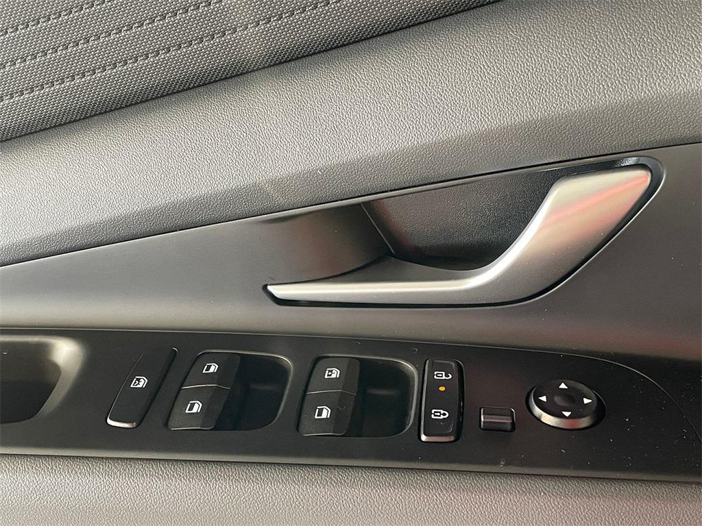 new 2025 Hyundai ELANTRA HEV car, priced at $24,814