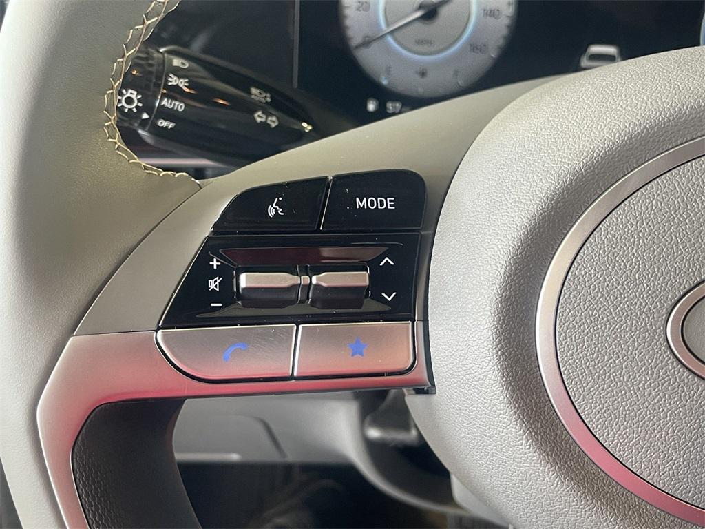 new 2025 Hyundai Elantra car, priced at $24,586