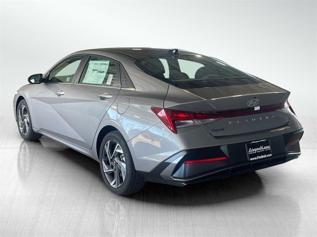 new 2025 Hyundai Elantra car, priced at $24,586