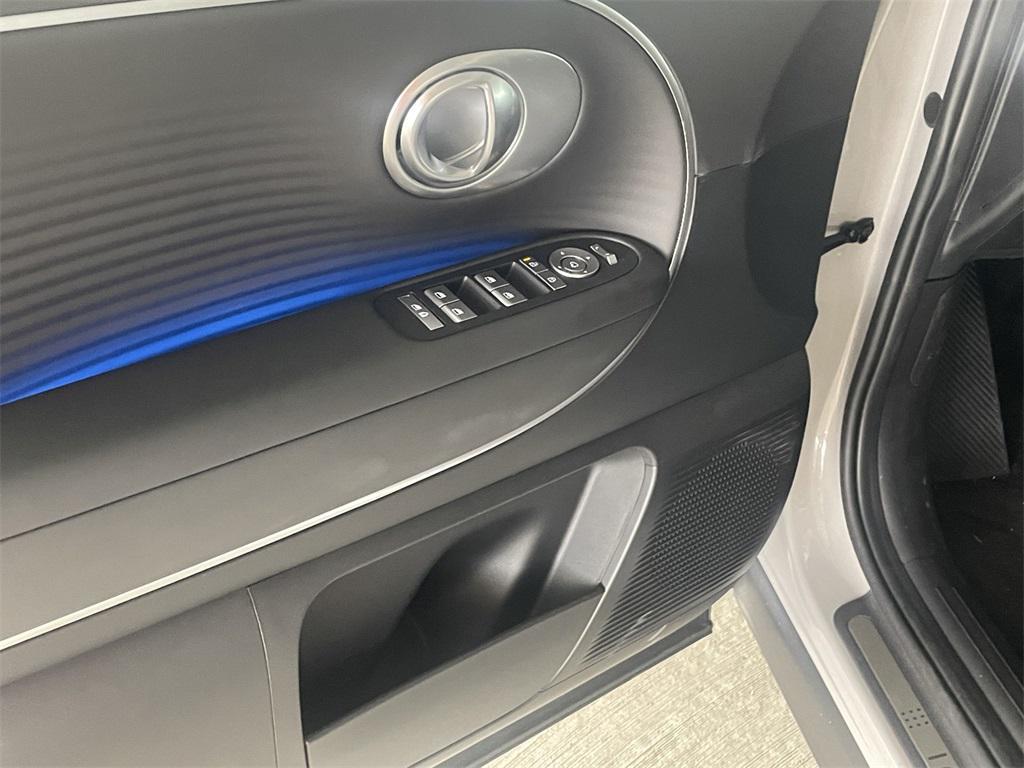 new 2026 Hyundai IONIQ 9 car, priced at $64,038